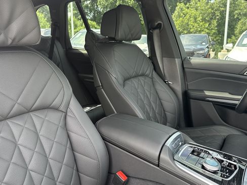 Certified 2025 BMW X5 M60i AWD/4WD image 33