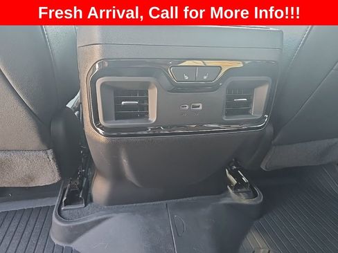 Used 2024 GMC Sierra 1500 AT4 w/ Technology Package image 12