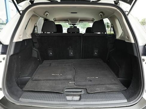 Used 2023 Nissan Rogue S FWD image 28