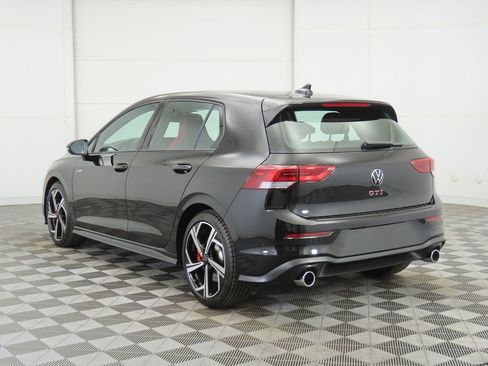 New 2026 Volkswagen GTI SE image 7