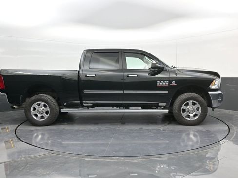 Used 2016 RAM 2500 Big Horn AWD/4WD image 9