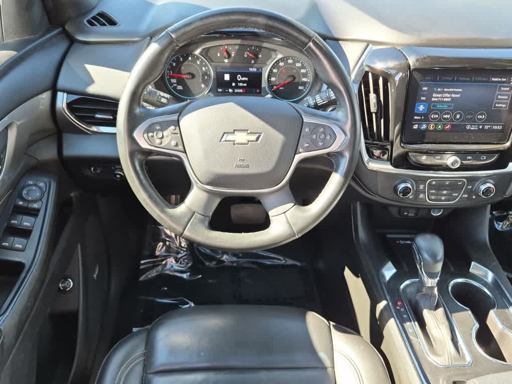 Used 2023 Chevrolet Traverse LT w/ LT Premium Package AWD/4WD image 10