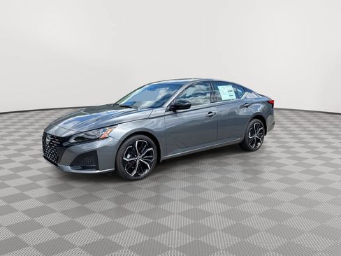 New 2026 Nissan Altima 2.5 SR AWD/4WD image 6