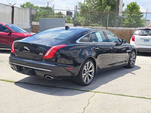 Used 2017 Jaguar XJ L Portfolio AWD/4WD image 4