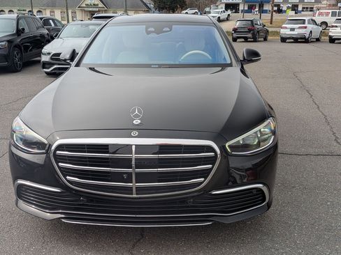 Certified 2021 Mercedes-Benz S 580 4MATIC Sedan image 8