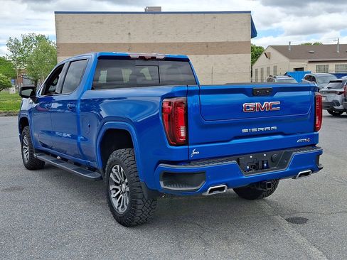Certified 2023 GMC Sierra 1500 AT4 w/ AT4 Premium Package AWD/4WD image 4