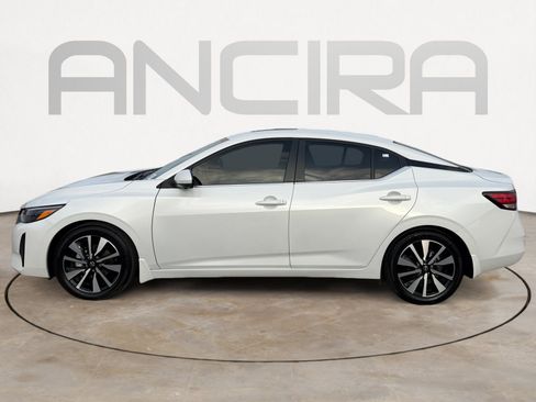 Used 2025 Nissan Sentra SV w/ SV Premium Package FWD image 7