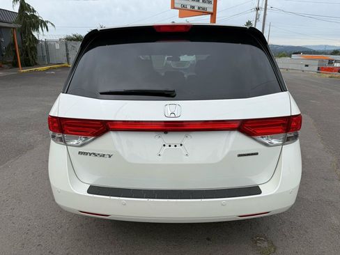 Used 2016 Honda Odyssey Touring image 9