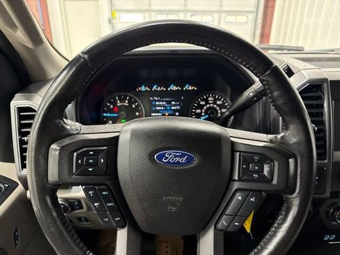 Used 2018 Ford F150 XLT w/ Equipment Group 302A Luxury AWD/4WD image 27