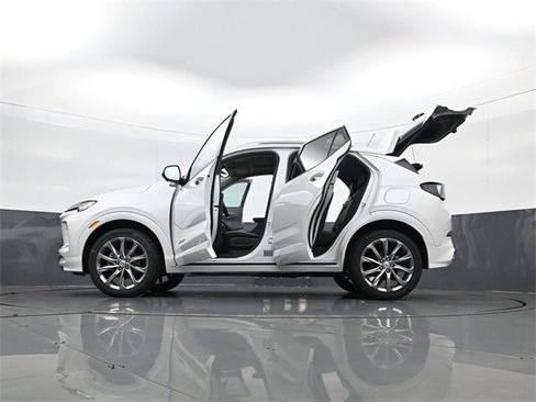 New 2026 Buick Encore GX Avenir w/ Avenir Technology Package image 34