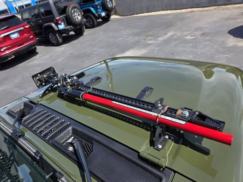 Used 2021 Jeep Wrangler Unlimited Sahara image 24