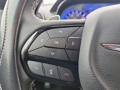 Used 2023 Chrysler 300 S w/ Comfort Group image 19