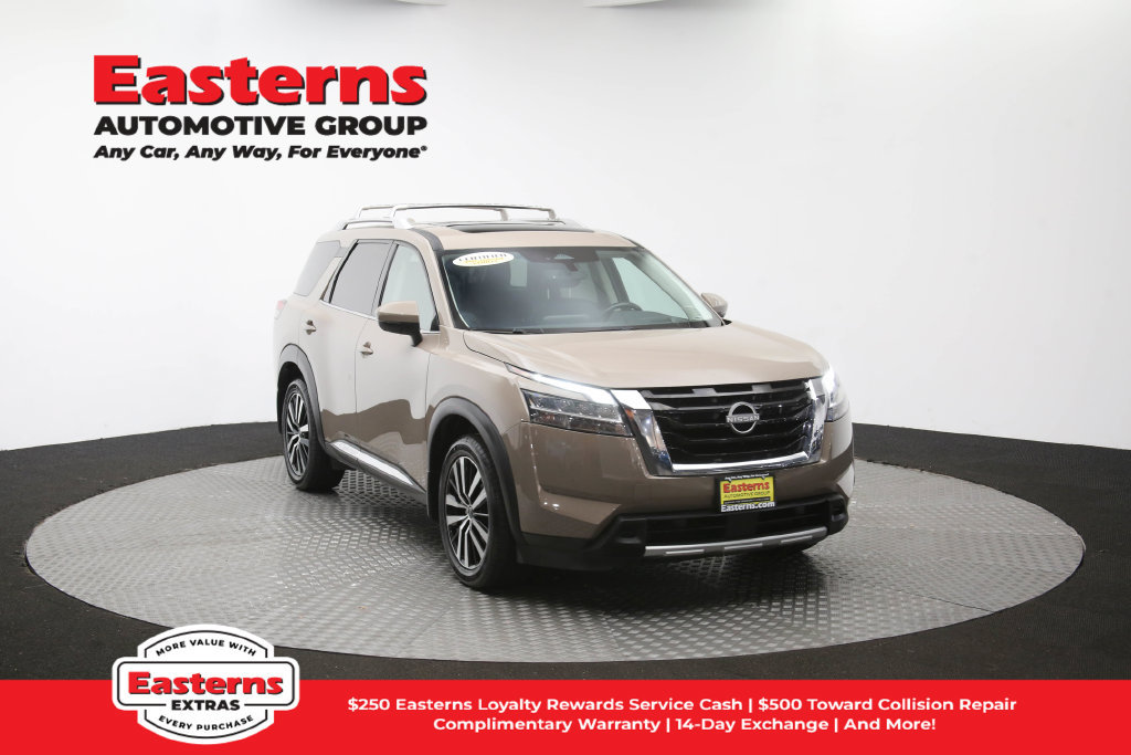 Used 2023 Nissan Pathfinder Platinum w/ Cargo Package AWD/4WD image 54