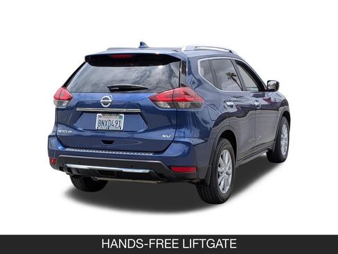 Used 2020 Nissan Rogue SV FWD image 8