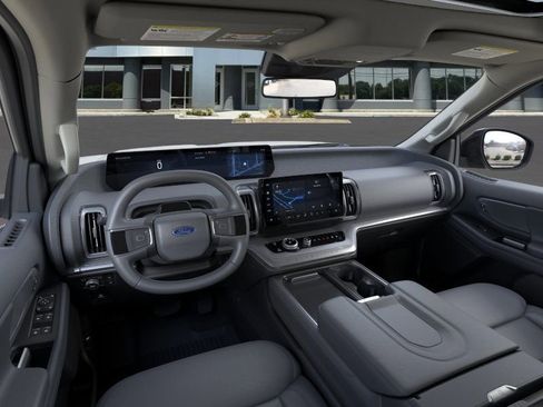 New 2026 Ford Expedition Max Active AWD/4WD image 9