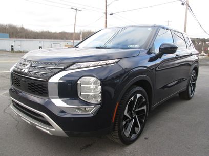 Used 2022 Mitsubishi Outlander SE