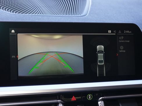 Used 2021 BMW 330i Sedan w/ Convenience Package image 15