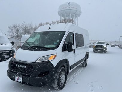 Used 2025 RAM ProMaster 3500 w/ Crew Van Package