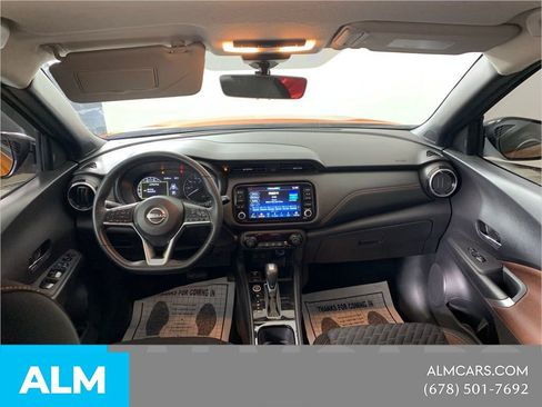 Used 2022 Nissan Kicks SR w/ Interior Electronics Package FWD image 32