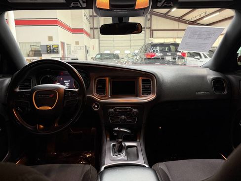 Used 2022 Dodge Charger SXT RWD image 20