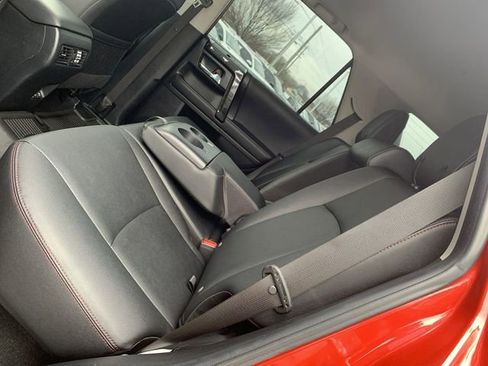 Certified 2022 Toyota 4Runner TRD Off-Road Premium image 10