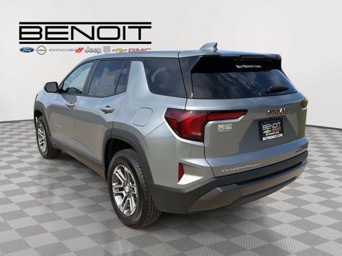 Used 2025 GMC Terrain Elevation AWD/4WD image 3