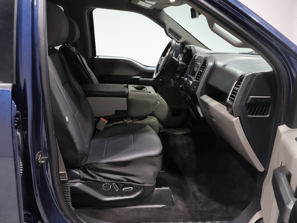 Used 2016 Ford F150 XLT w/ Equipment Group 302A Luxury AWD/4WD image 28