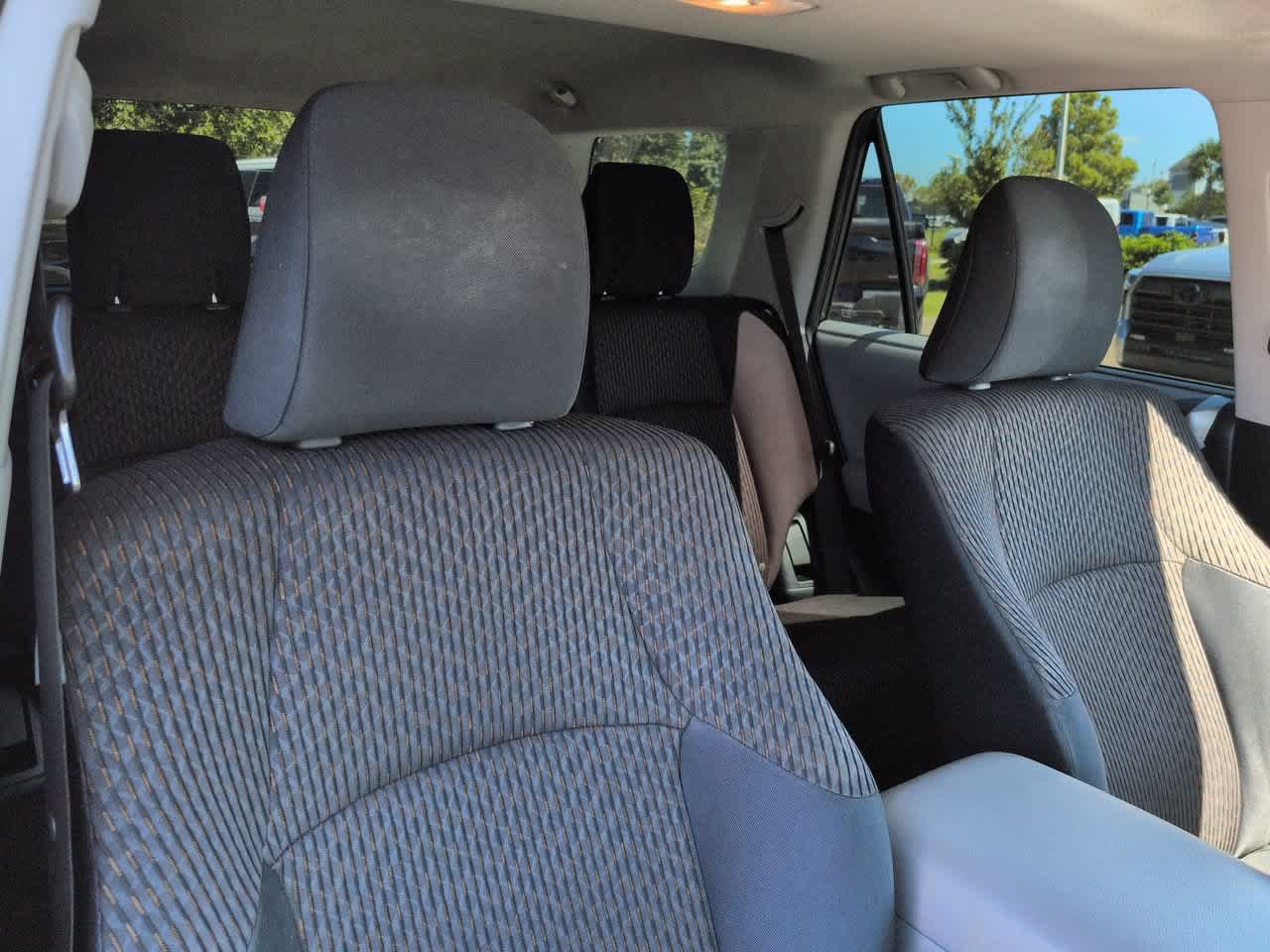 Used 2013 Toyota 4Runner SR5 w/ Convenience Pkg AWD/4WD image 7