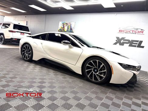Used 2015 BMW i8 AWD/4WD image 1