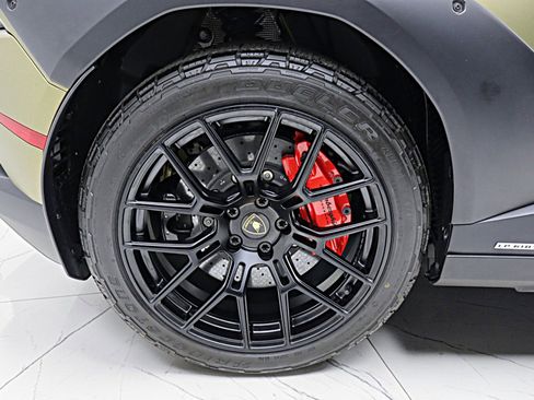 Used 2023 Lamborghini Huracan Sterrato image 51