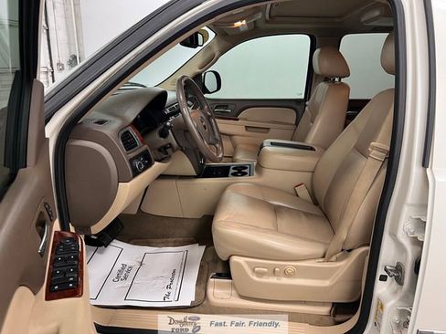 Used 2013 GMC Yukon XL SLT RWD image 27