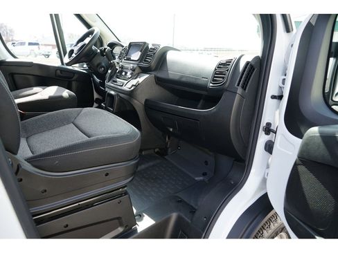 Used 2023 RAM ProMaster 2500 image 19