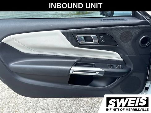 Used 2025 Ford Mustang Premium RWD image 20