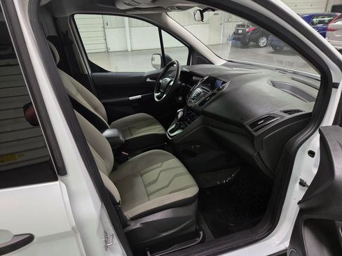 Used 2017 Ford Transit Connect XLT FWD image 30