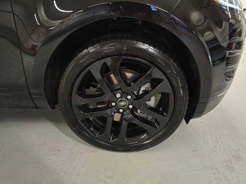 New 2026 Land Rover Range Rover Evoque Dynamic SE image 9