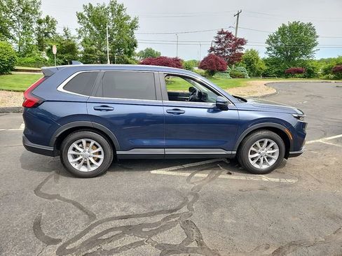 Used 2025 Honda CR-V EX image 7