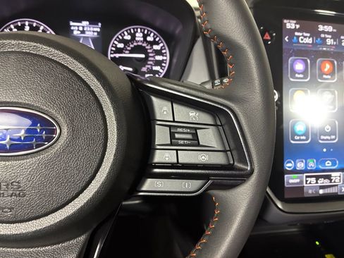 Certified 2025 Subaru Crosstrek 2.5i Limited w/ Crosstrek Mirror Package image 12