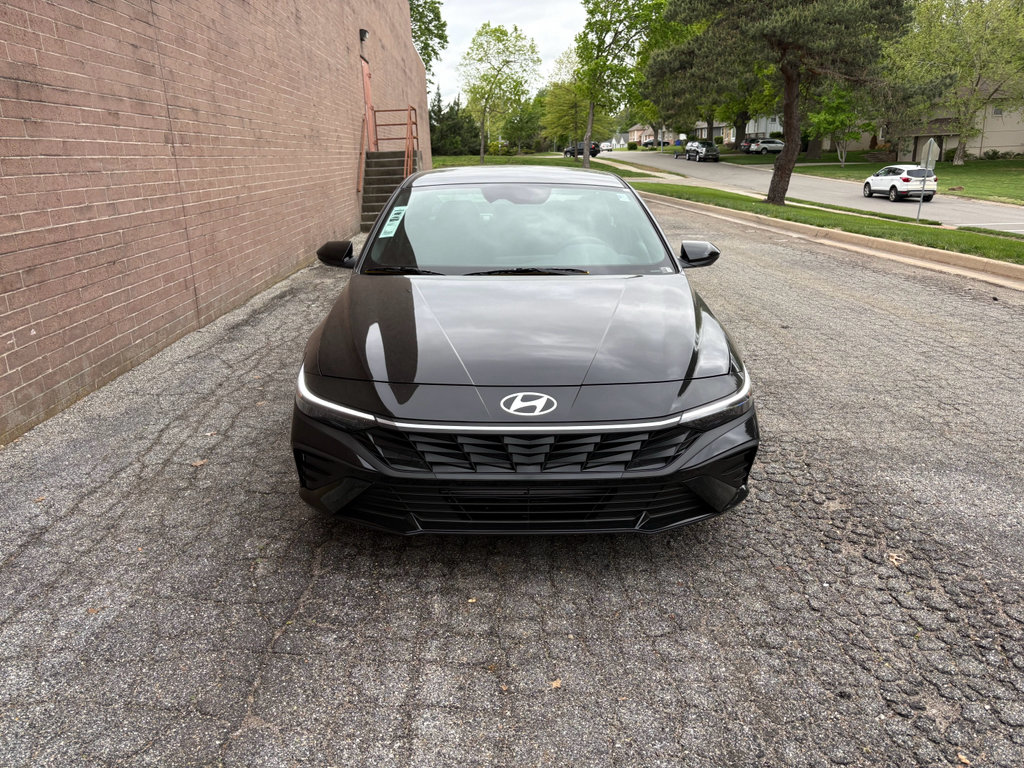 New 2026 Hyundai Elantra Sport FWD image 8