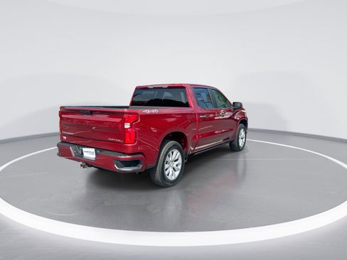 Used 2020 Chevrolet Silverado 1500 Custom w/ Custom Value Package AWD/4WD image 9