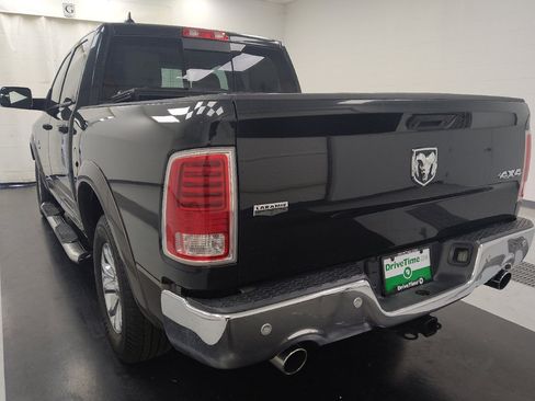 Used 2018 RAM 1500 Laramie w/ Convenience Group AWD/4WD image 5