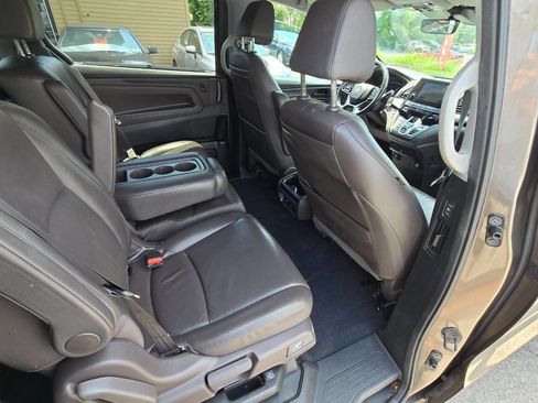 Used 2018 Honda Odyssey Touring image 28