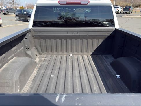 Used 2020 Chevrolet Silverado 1500 Custom Trail Boss w/ Custom Convenience Package image 8