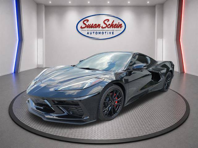 Used 2023 Chevrolet Corvette Stingray Coupe w/ 1LT RWD image 1