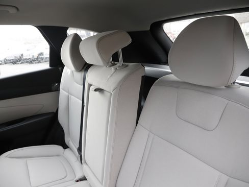 New 2026 Hyundai Tucson Blue SE w/ Tow & Go Package image 17