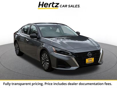 Used 2025 Nissan Altima 2.5 SV