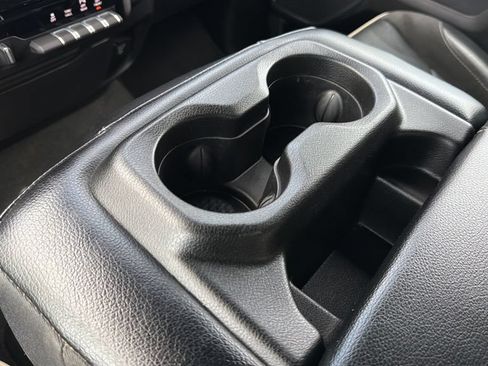 Used 2023 RAM 1500 Laramie AWD/4WD image 29