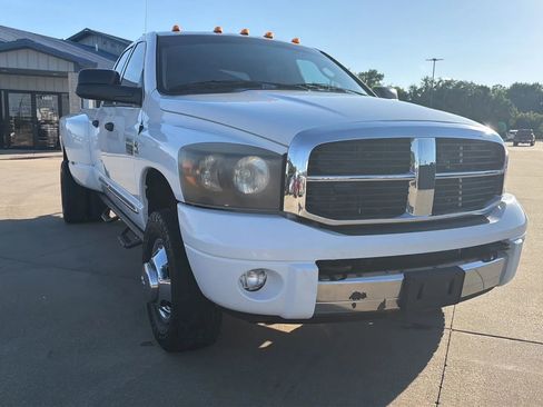 Used 2007 Dodge Ram 3500 Truck Laramie w/ Trailer Tow Group AWD/4WD image 35