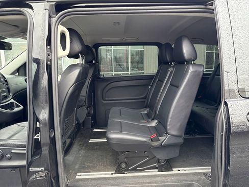 Used 2019 Mercedes-Benz Metris Passenger image 15