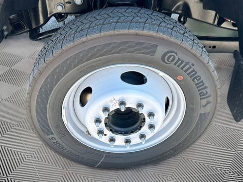 New 2025 Ford F550 2WD Crew Cab Super Duty image 18