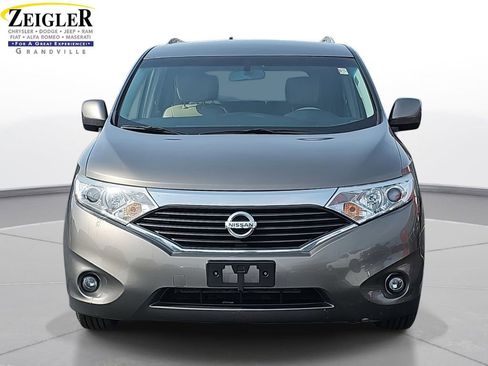 Used 2014 Nissan Quest SV w/ Leather Package image 2